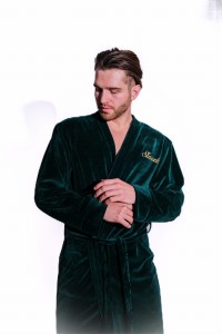 Szlafrok welurowy, bawełniany King z koroną, haftem na piersi i plecach